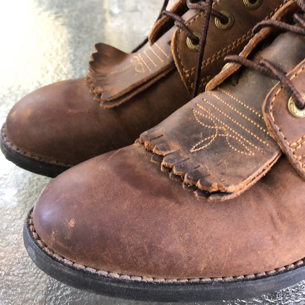 🚨B2G1 ARIAT Brown Leather Ankle Booties - Picture 3 of 12